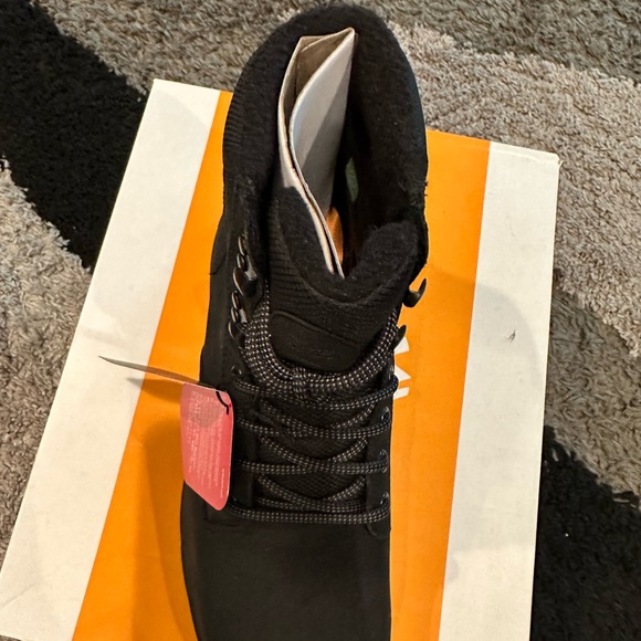 Mends timberland boots never worn brand new!!!!!! - Picture 4 of 6